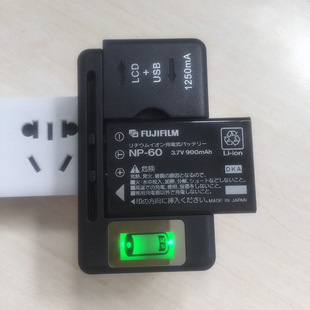 DV001 NP60 F601 相机电池充电器 F410 F404 富士NP F401