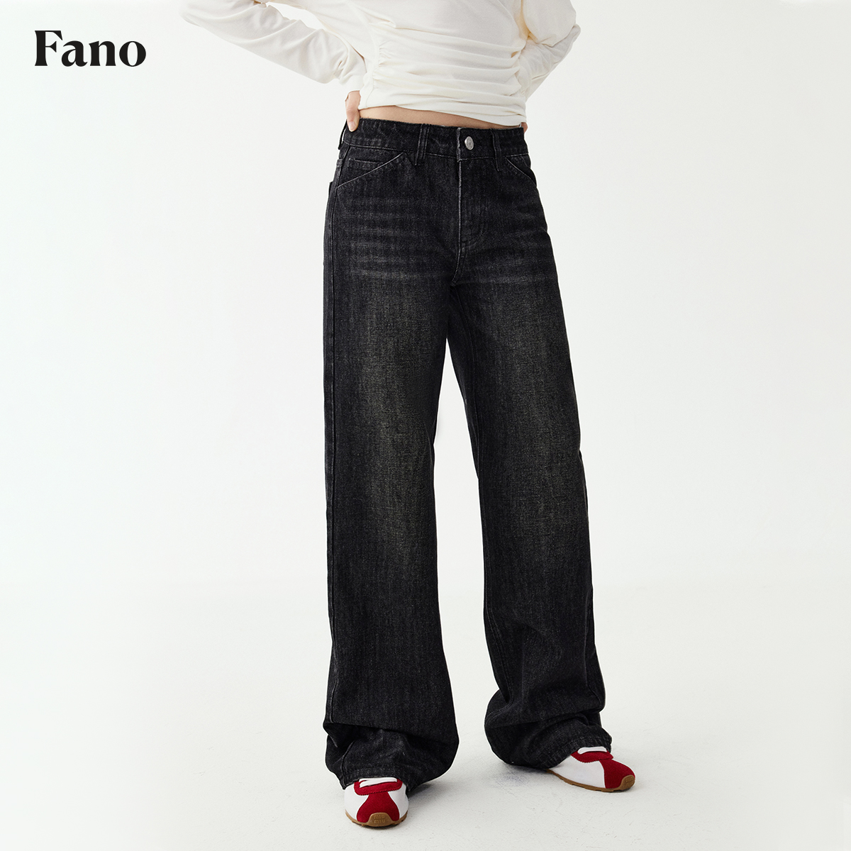 范洛复古质感水洗磨白直筒牛仔裤