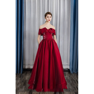 敬酒服2024冬季新款新娘回门答谢晚礼服红色显瘦一字肩宴会长裙女