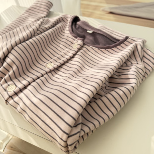 德绒加厚保暖加绒长袖 秋冬季 上衣软糯家居服 女款 简约条纹睡衣上装