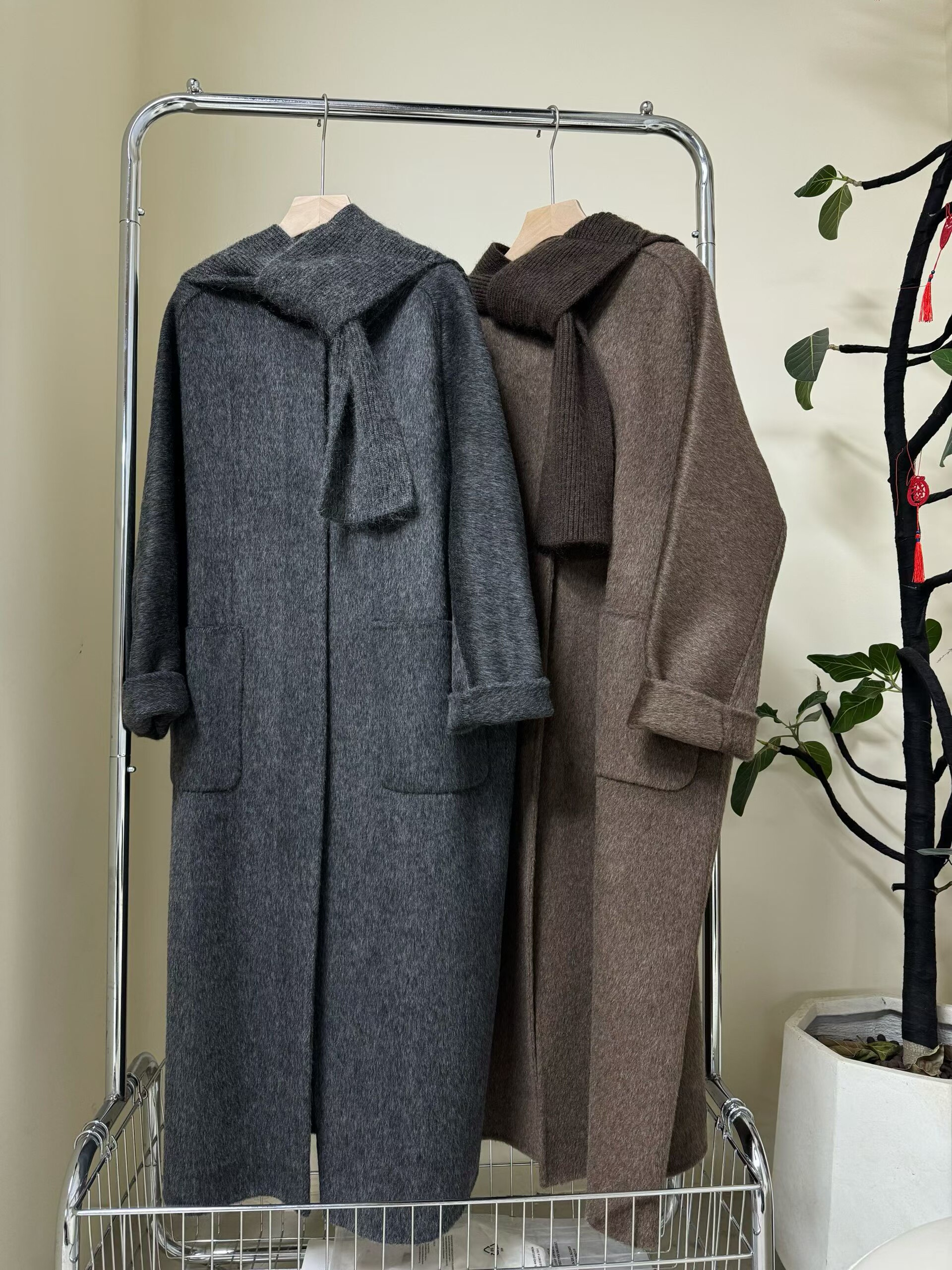 2025冬新款双面羊绒大衣女长款连帽围巾羊毛呢外套时尚百搭