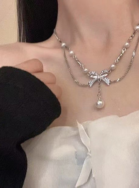 时尚气质双层蝴蝶结珍珠项链女小众设计高级感锁骨链2024新款爆款