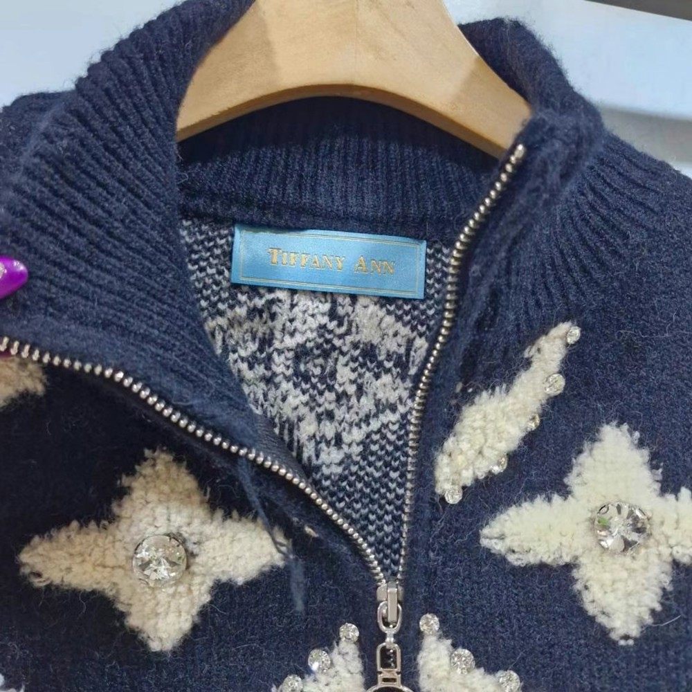 九0223韩国东大门毛衣-区Robin-8444765风格直邮大气甜美档口春冬