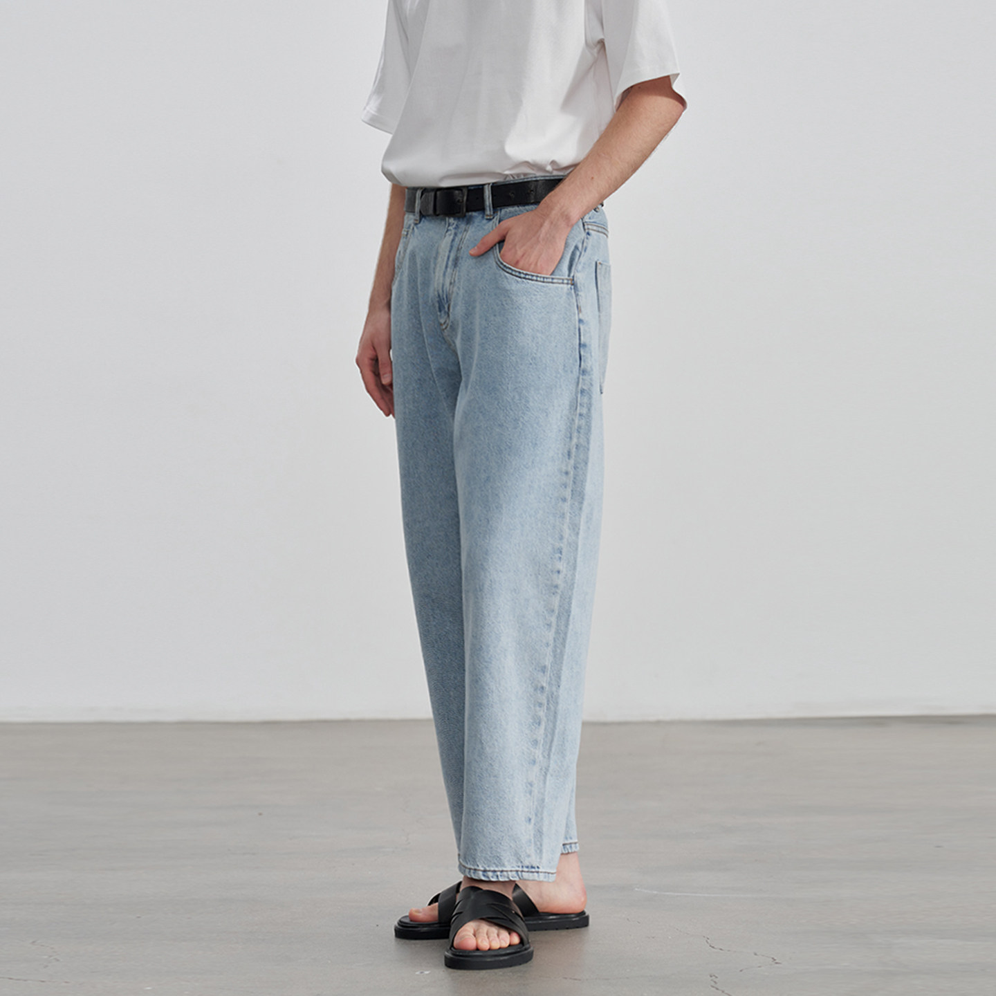 JARVISTORM秋冬新款复古水洗浅蓝牛仔裤男日系宽松休闲阔版单宁裤