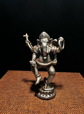 仿古藏传尼泊尔民族风手工敲打錾刻天铁托甲铁器藏佛象鼻财神摆件