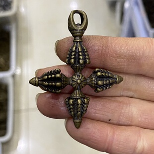 仿古尼泊尔藏传手工敲打錾刻利马铜十字金刚杵法器吊坠民族风配饰