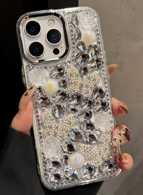 适用苹果17ProMax 17Air满钻3只蝴蝶15Pro大孔电镀镜头框14Pro镶钻12潮流iPhone16Plus女款13Pro防摔11手机壳
