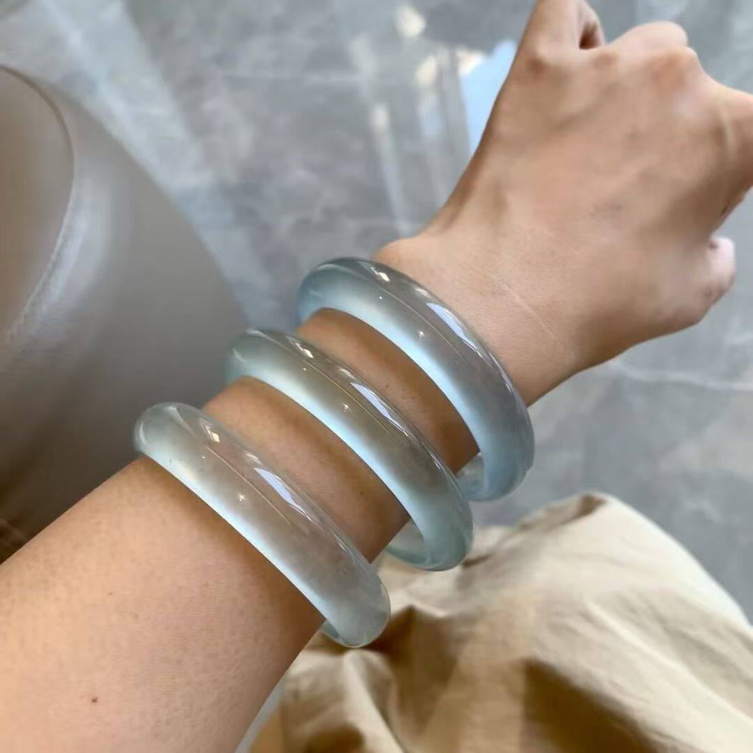 高冰透手镯冰蓝晴水水沫玉玉镯女
