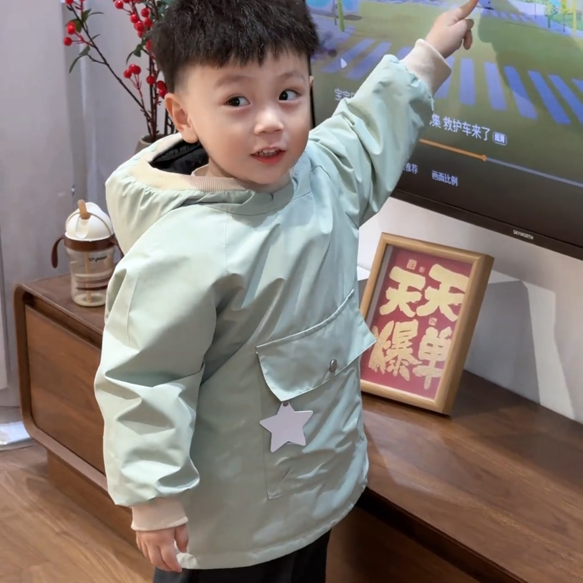 儿童罩衣秋冬新款三防薄绒罩衫男女童宝宝冬季连帽风衣外套耐脏,童装/婴儿装/亲子装,反穿衣/罩衣,淘宝优惠券,粉丝福利购,淘宝优惠卷