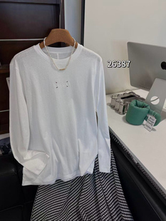 韩国单one 2026早春新款刺绣设计圆领长袖白色T恤 女装上衣宽松版