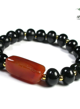 红玛瑙手串老琉璃不还价