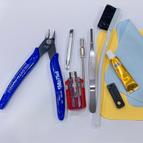 Инструменты для очистки Zippo более легкие, инструменты ежедневного обслуживания.