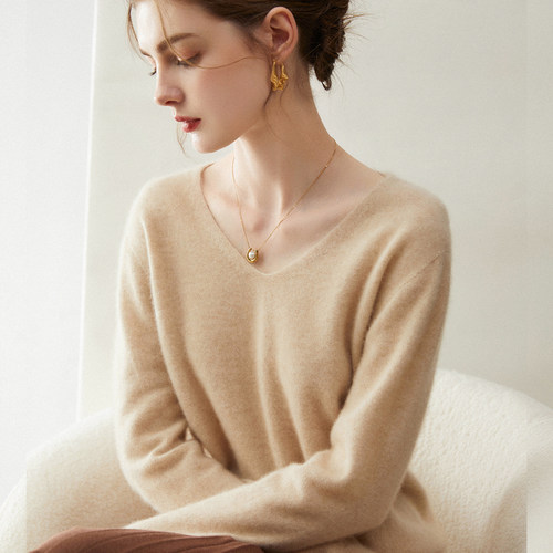 康赛妮V领100%山羊绒衫打底毛衣