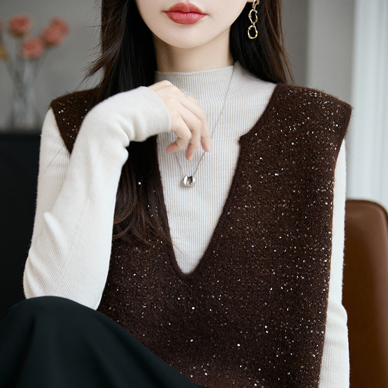 V领亮片针织马甲女宽松叠穿坎肩