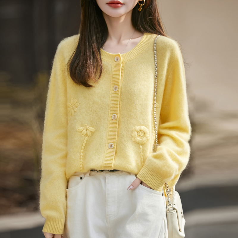 重工刺绣100%纯羊毛开衫圆领外套