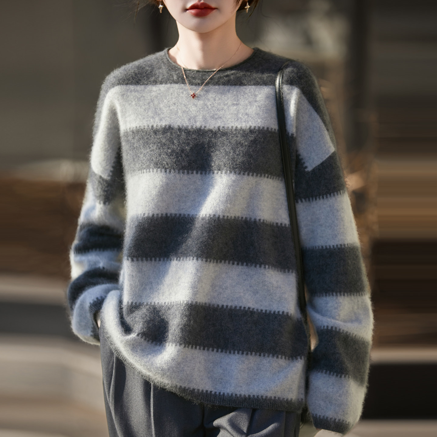 重工拉绒100%纯羊毛衫女圆领条纹拼色针织毛衣宽松打底羊绒衫上衣