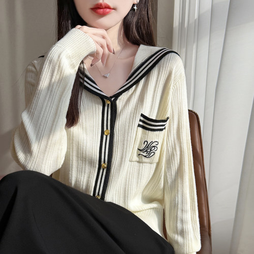 春秋精纺羊毛海军领开衫带兜外套