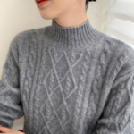 五针三股加厚半高领山羊绒衫女菱形绞花针织毛衣宽松显瘦羊毛打底