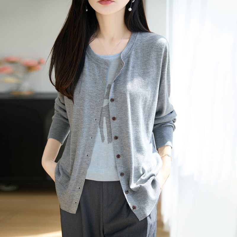 拼色假两件精纺羊毛衫女毛衣外套