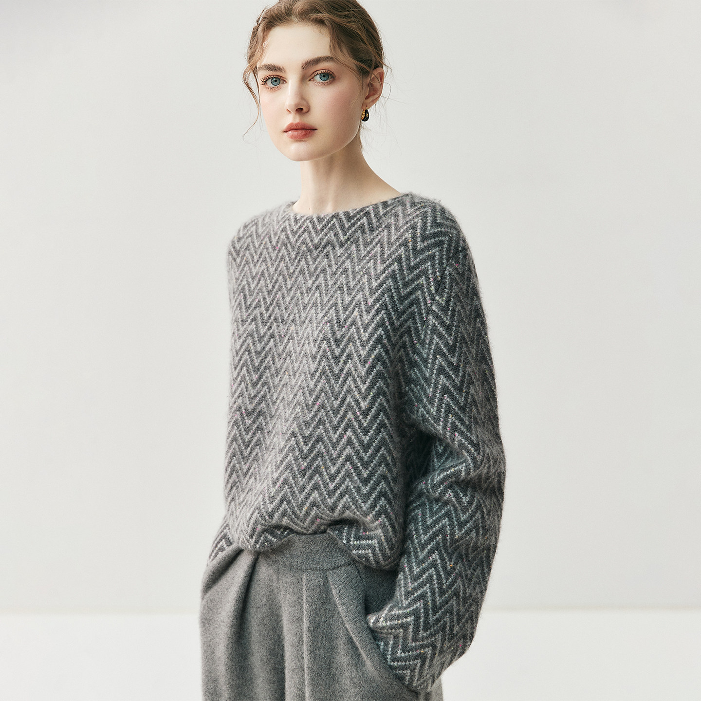 摩登慵懒风山羊绒衫女加厚圆领条纹拼色宽松长袖针织衫气质羊毛衫,女装/女士精品,羊绒衫,淘宝优惠券,粉丝福利购,淘宝优惠卷