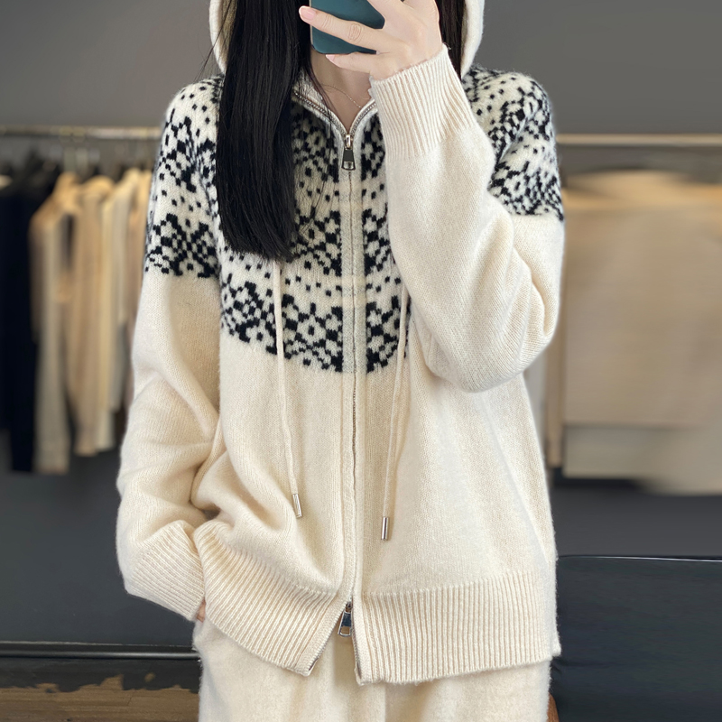 复古费尔岛提花连帽100%羊毛开衫