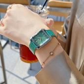 诗高迪新款 轻奢不锈钢表带女士手表女学生时尚 方形石英腕表绿色表