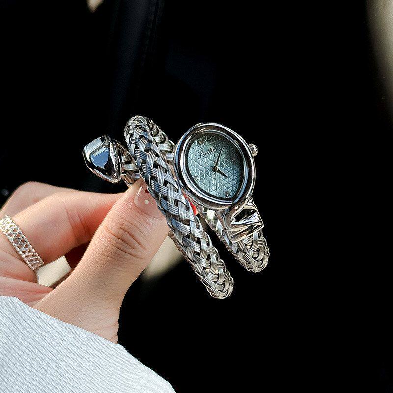 诗高迪韩式韩版轻奢编织麻花多层手表女小众设计感开口可调节女表