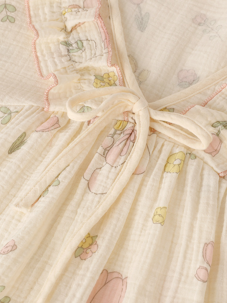 꽃길을 걷는 토끼 여성용 잠옷 여름 얇은면 거즈 달콤한 통기성 대형 느슨한 잠옷 가정 의류