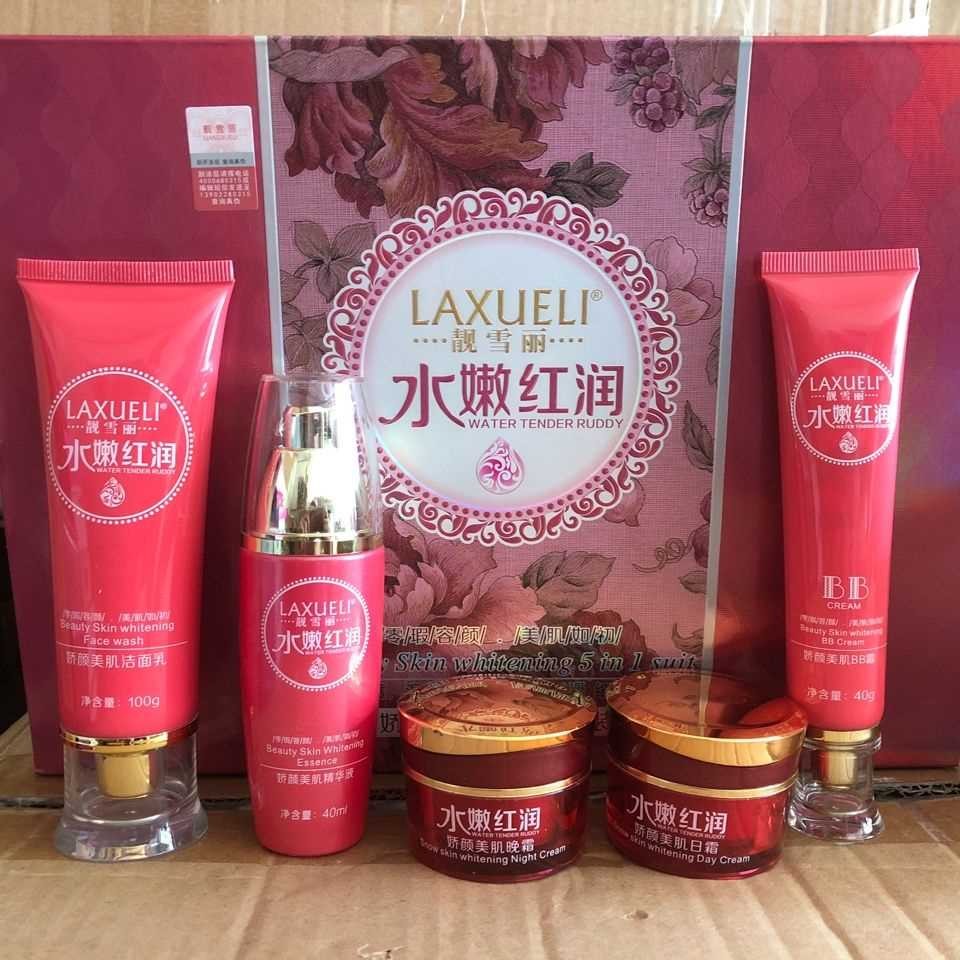 靓雪丽水嫩红润五件套化妆品