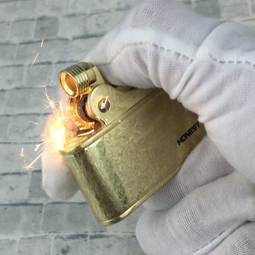 百诚煤油打火机海鹰复古怀旧
