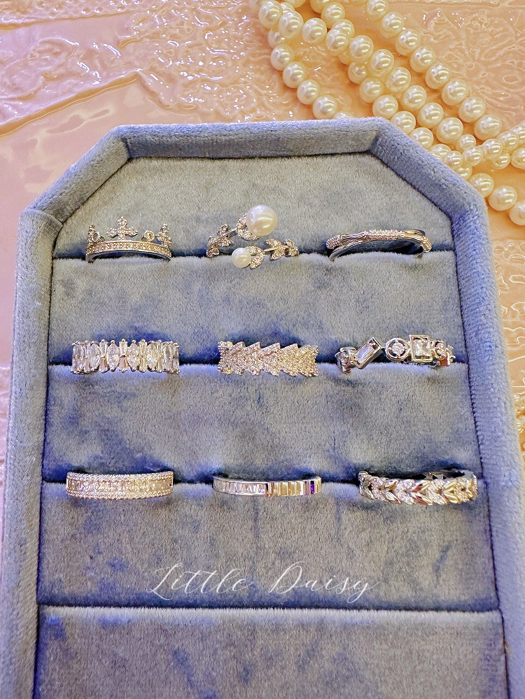 Little Daisy指尖闪耀王冠麻花小辫经典 银色满钻开口可调节戒指