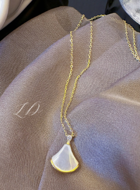 日系轻奢贝母通体银锁骨链女