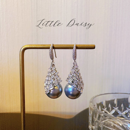 Little Daisy约会神器高级职业性感 碎钻包裹黑珍珠高雅银针耳环