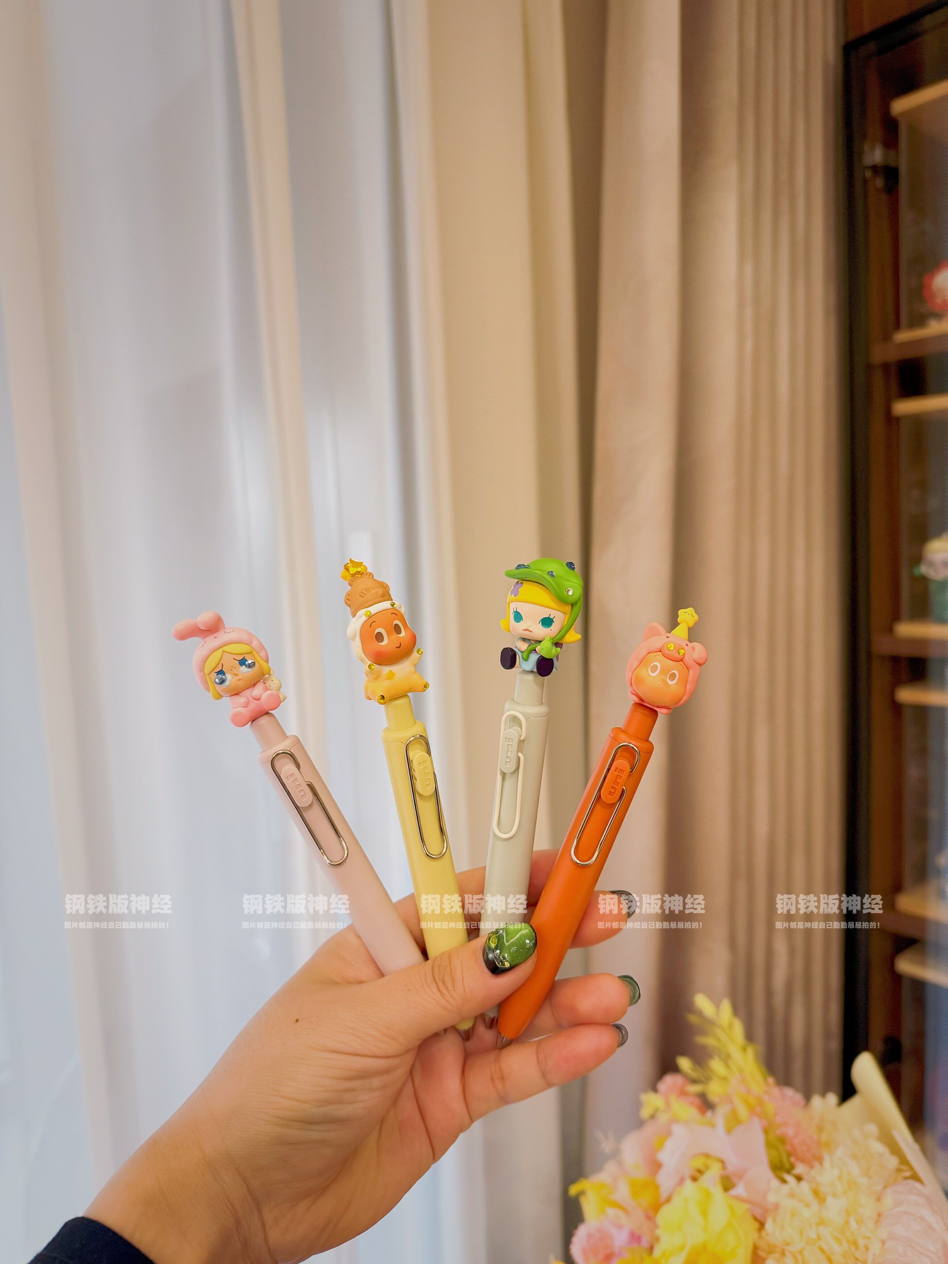 神经手工贴钻正版孤品 星星人Molly哭娃三菱胖丁中性口袋笔潮玩礼