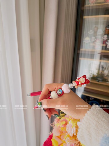 神经手作孤品圣诞小姜饼人sp改娃萌粒毛绒绒球触控圆珠笔潮玩礼物