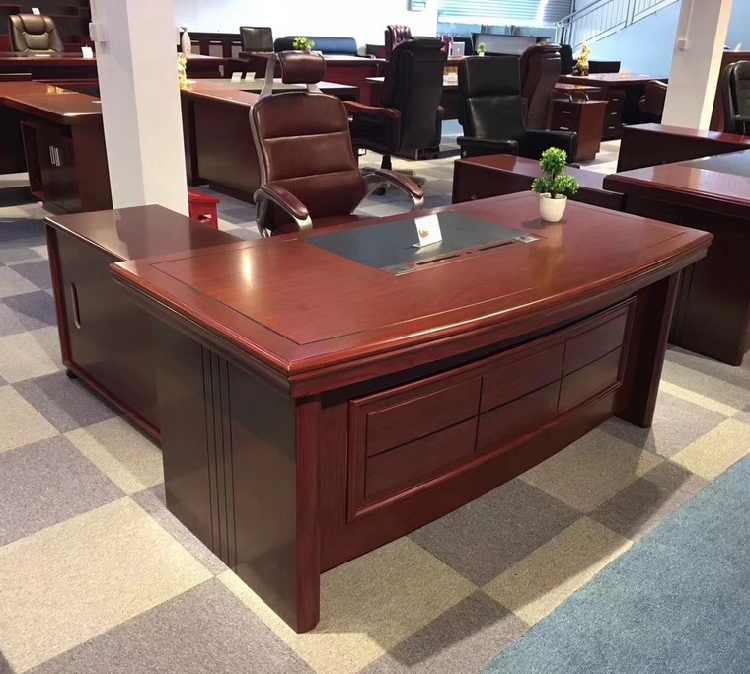 红棕色办公桌大班台实木皮