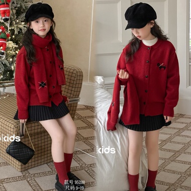 吾束2025冬款女童红色年服毛衣喜庆休闲单排扣外套配围巾95200