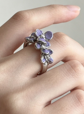 S925银紫藤花戒指，紫色花朵滴釉工艺