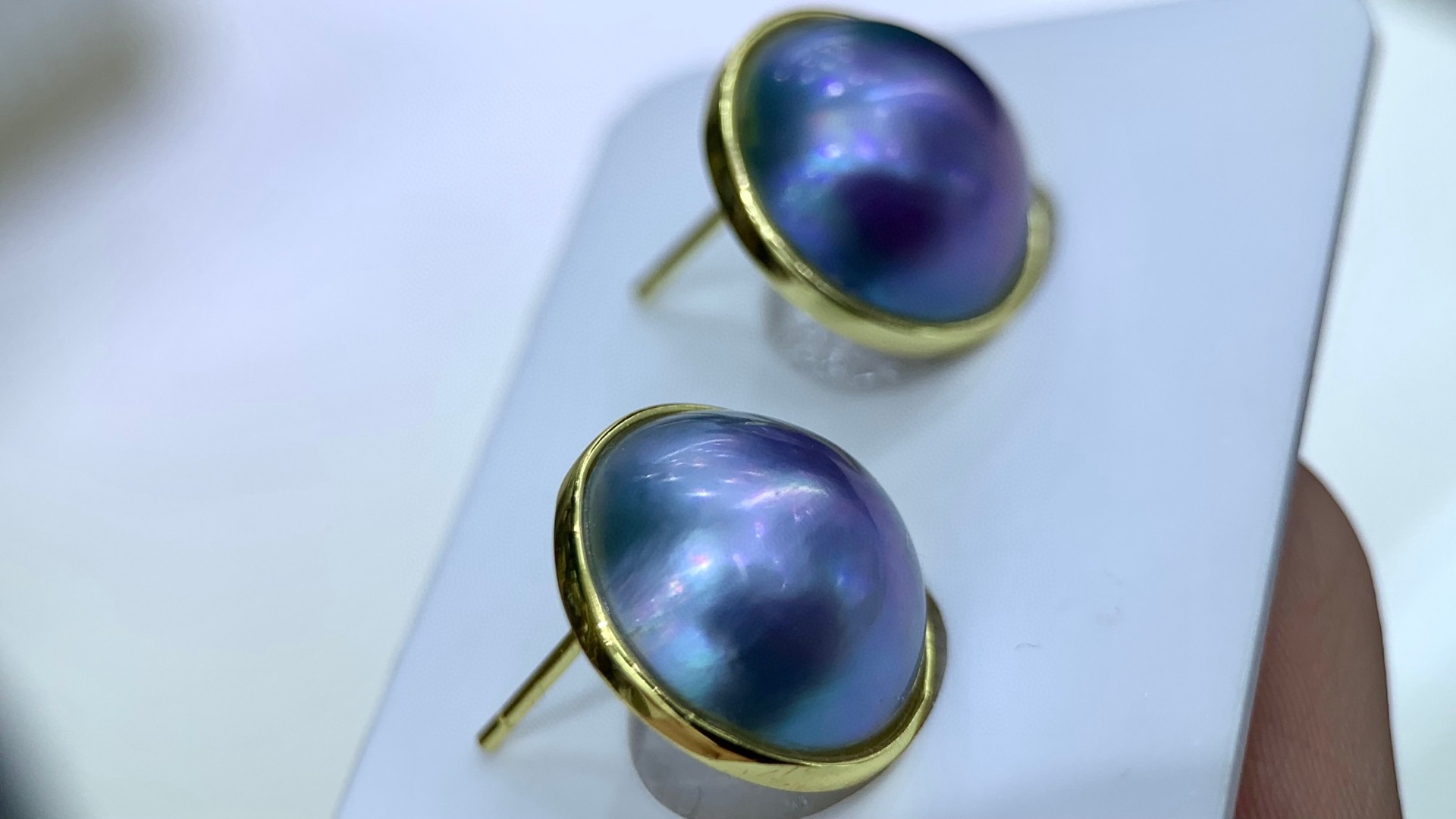 经典素面海水马贝珍珠耳钉，裸珠约15.5mm，镶嵌约17mms925银