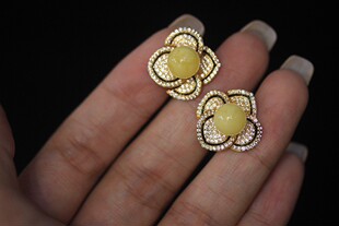 8mm珠子天然蜜蜡耳钉、纯银镀金镶嵌尺寸:17mm