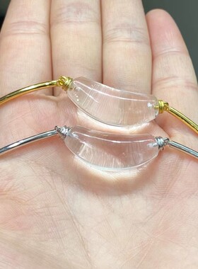 新品，美货多多，s925银镶嵌天然白水晶手链。  尺寸10/28mm