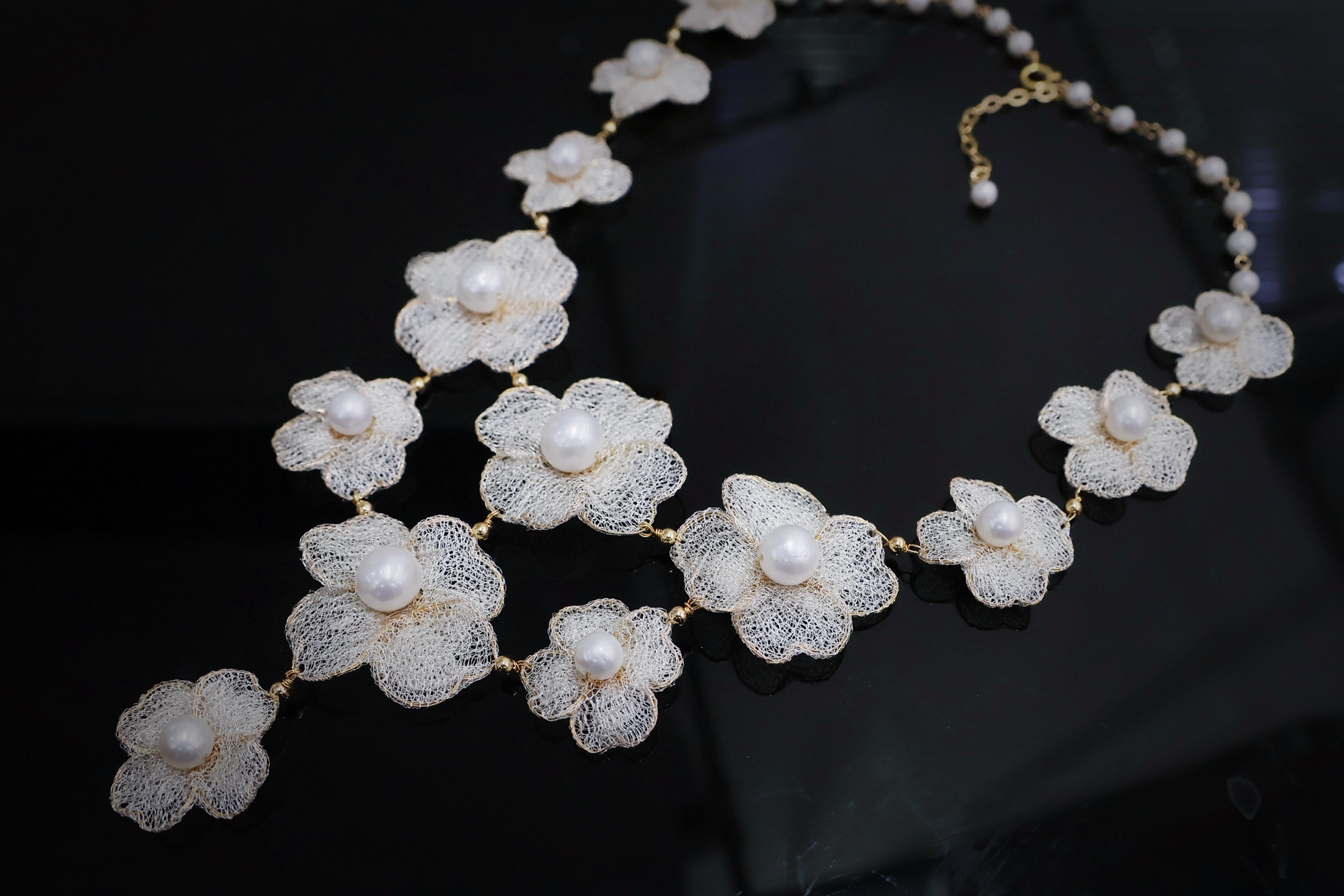 意大利工艺蕾丝，天然淡水珍珠，纯手工制作