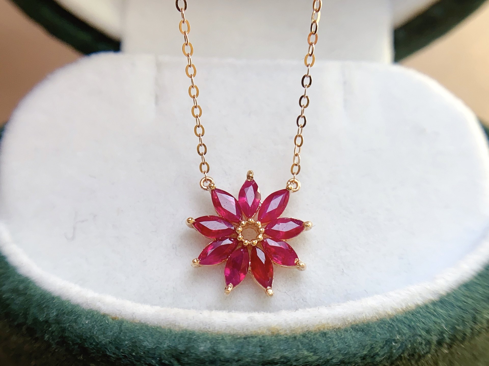 18k金天然红宝石锁骨链，总重：2.11g，主石：1.80ct，附权威证书,珠宝/钻石/翡翠,颈饰,淘宝优惠券,粉丝福利购,淘宝优惠卷