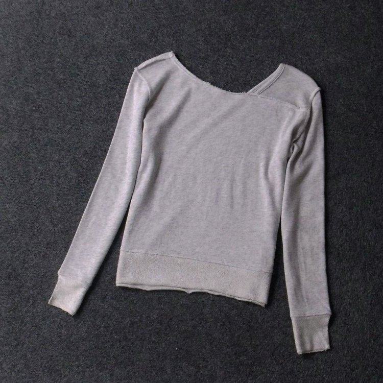 8062-外贸棉质不规则领拼接款女式针织套头款薄针织衫