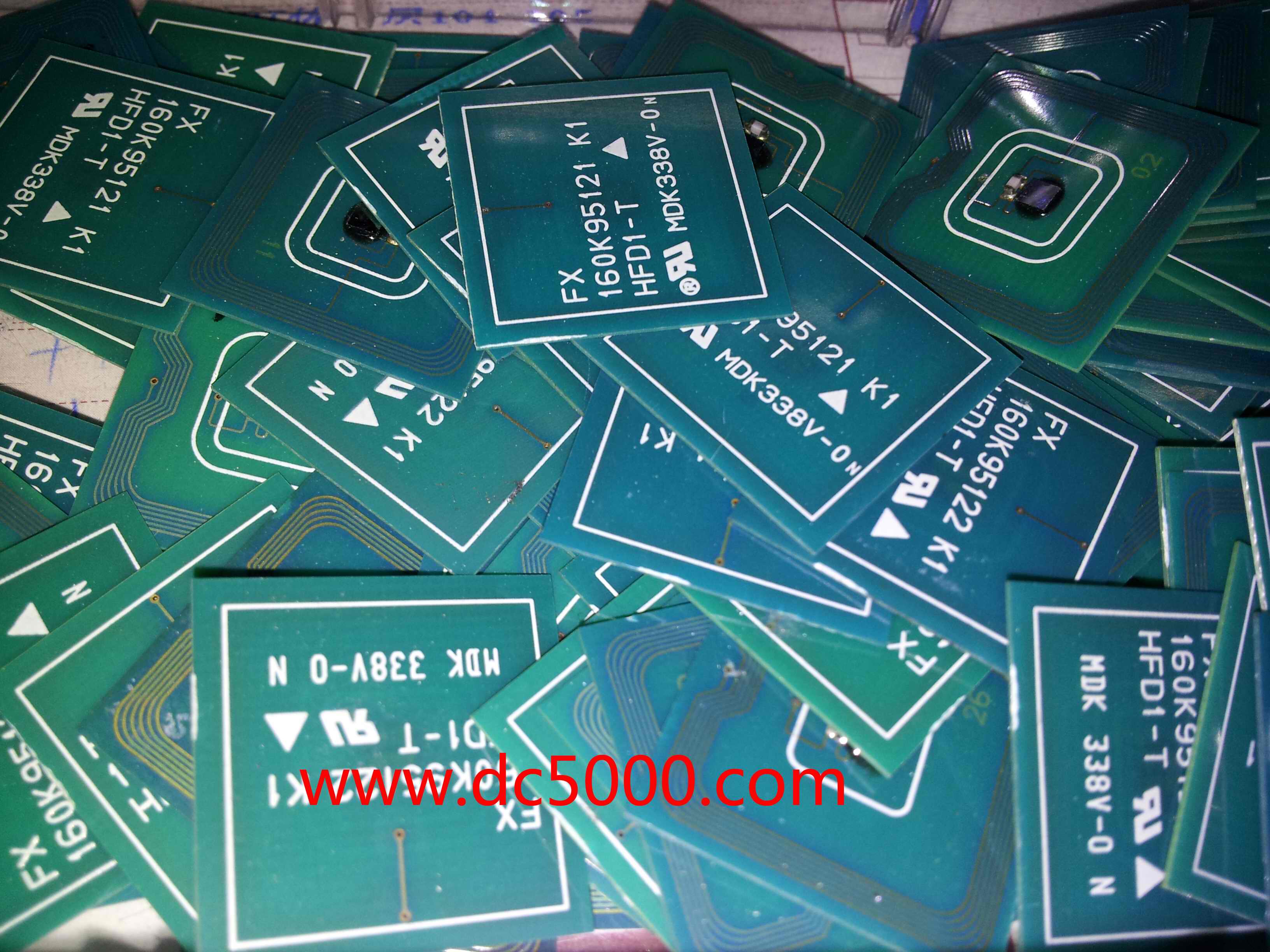 【十斤】施乐550560 7780 c70芯片700 700i c75 j75粉芯片 鼓芯片