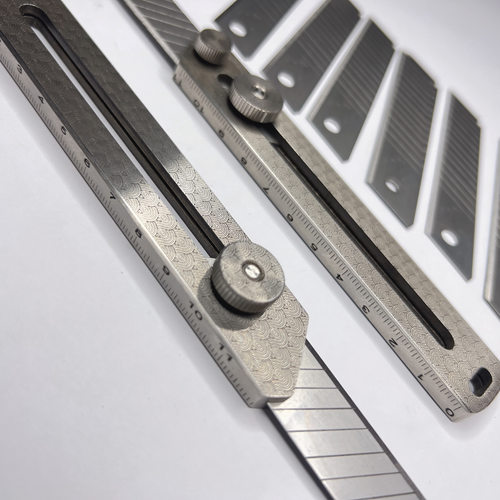 牛牛刀具加厚全不锈钢一体刀架