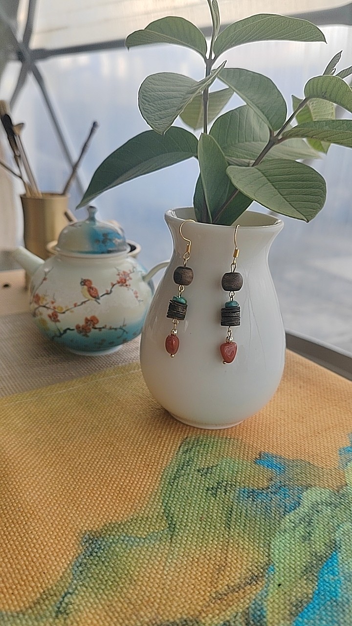 原创手作沉香耳环女复古新中式个性小众设计感高级气质耳坠,饰品/流行首饰/时尚饰品新,沉香,淘宝优惠券,粉丝福利购,淘宝优惠卷