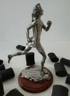 汉威金属摆件马拉松战士