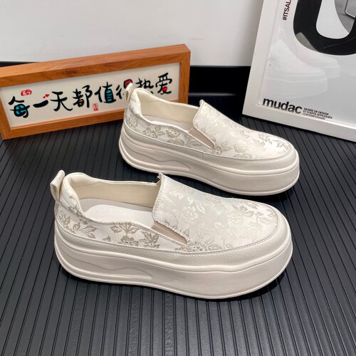 厚底增高透气一脚蹬女渔夫鞋