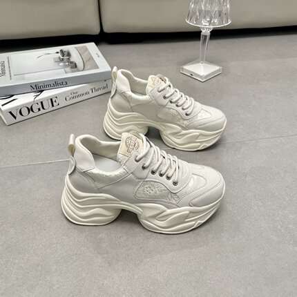 内增高7cm小白鞋女2026春季新款厚底松糕小个子百搭运动老爹鞋女